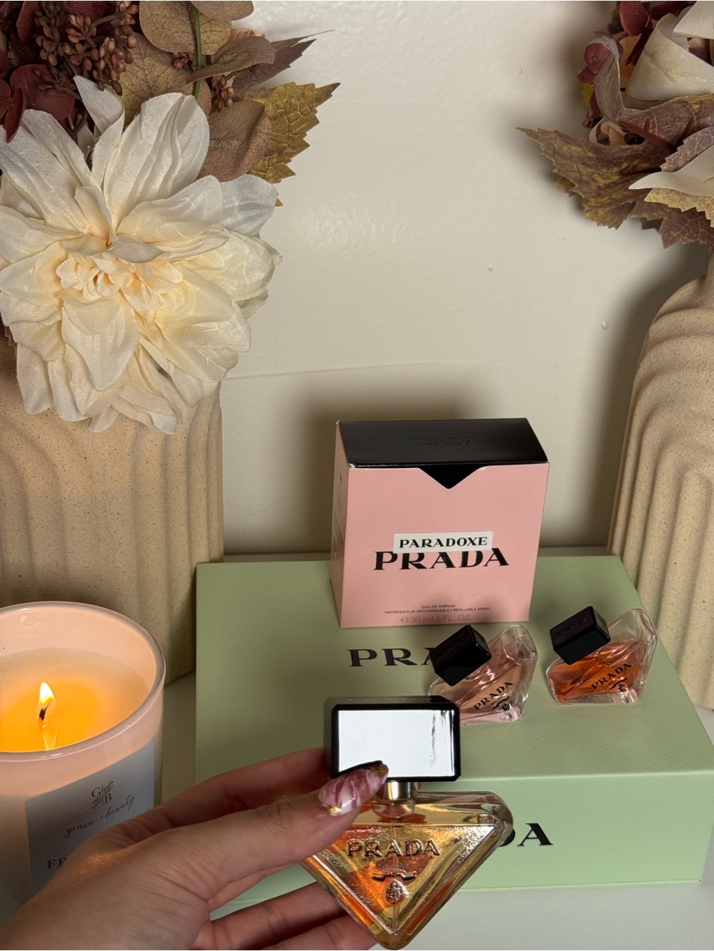 Prada Paradoxe Perfume Gift Set | 2 Mini Perfumes + 1 Travel Spray | Luxury Frag - Picture 6 of 7